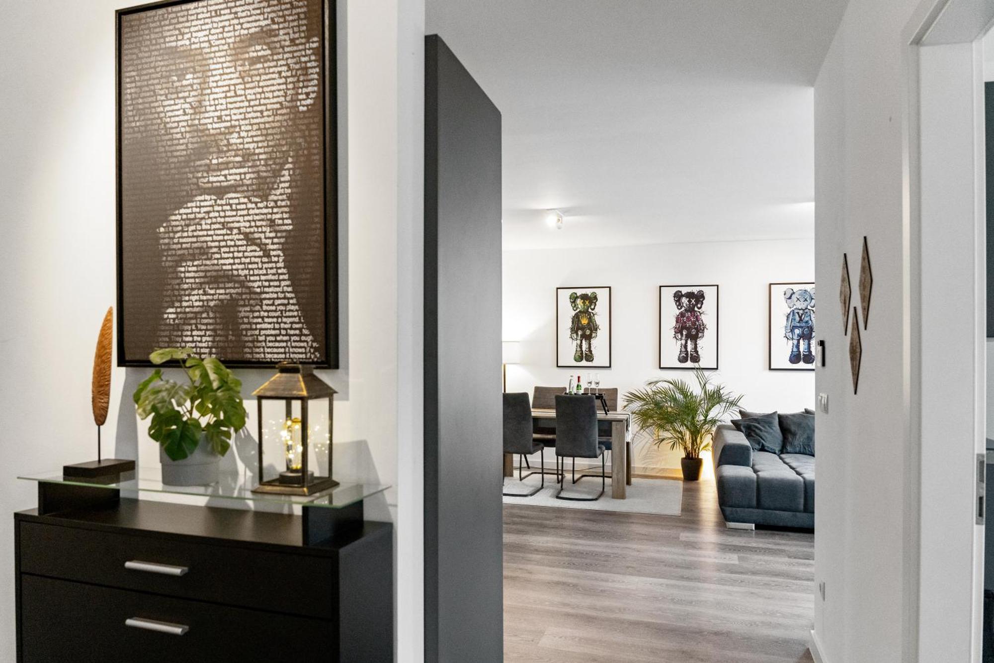 Modern Style Business Suite - Office - Kitchen - Balcony Herzogenaurach Exterior foto